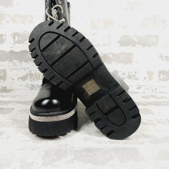 Wild Diva Munich-09 Faux Leather Lug Sole Rhinestone Lace-Up Combat Boots K776 - Picture 8 of 11